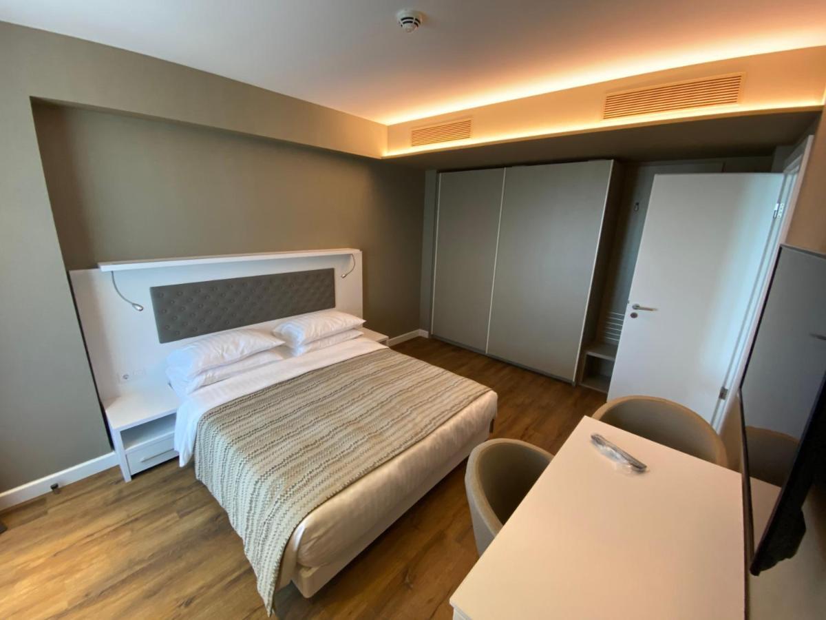 Gq Apartments On First Line Batumi Eksteriør bilde