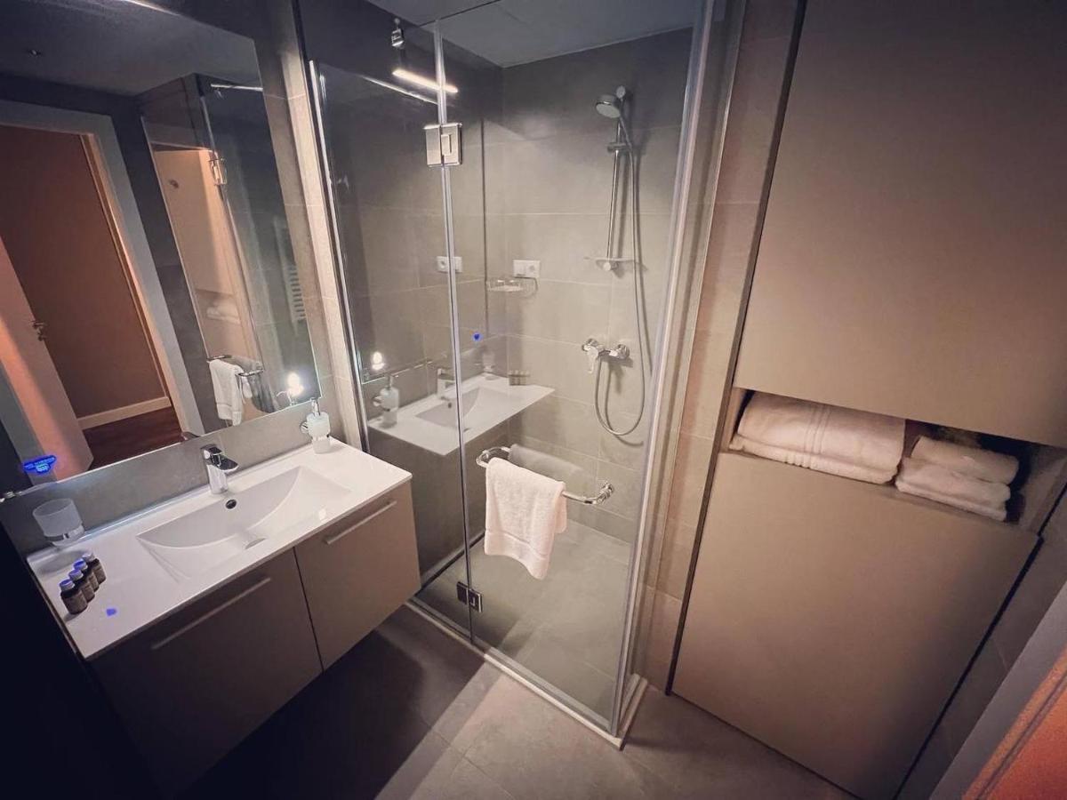 Gq Apartments On First Line Batumi Eksteriør bilde
